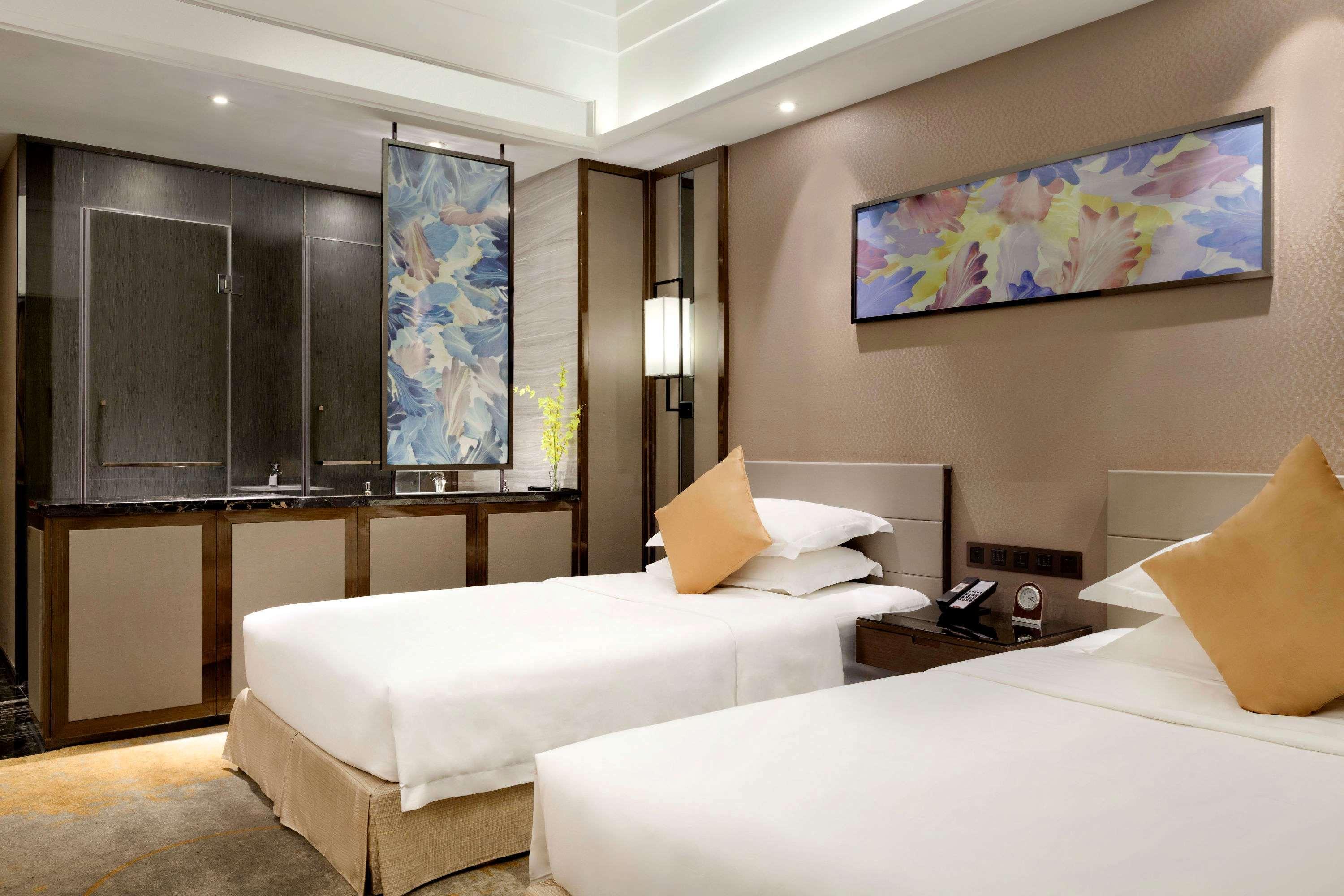 Ramada Foshan Hotel エクステリア 写真