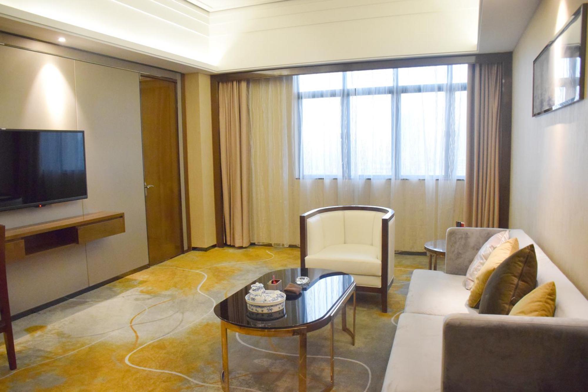 Ramada Foshan Hotel エクステリア 写真